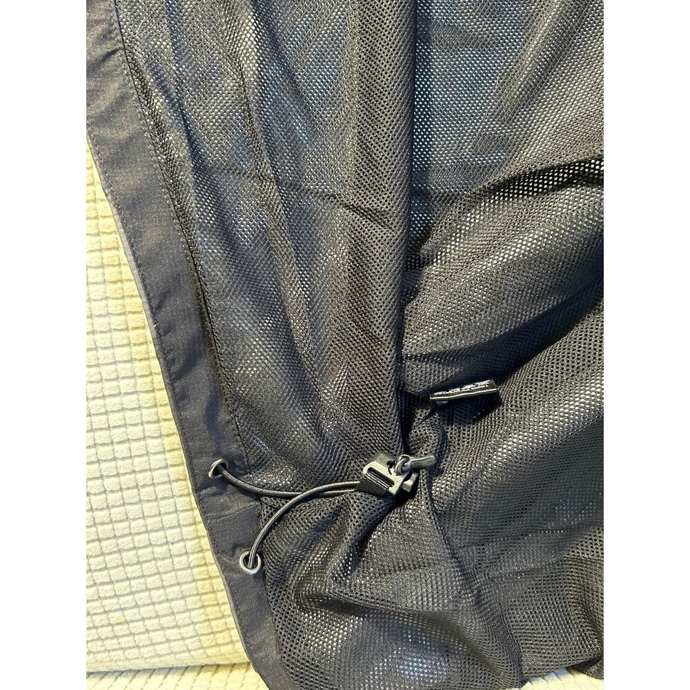 DIXXON Black and Gray Camo Vest - Picture 10 of 15